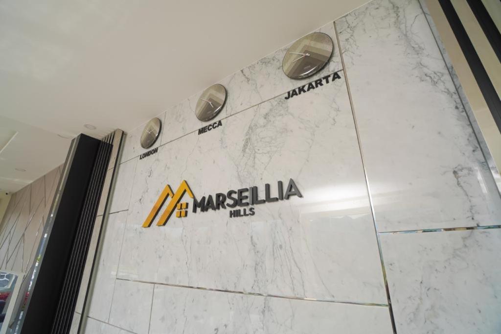 Marseillia Hills Hotel Puncak Exterior photo